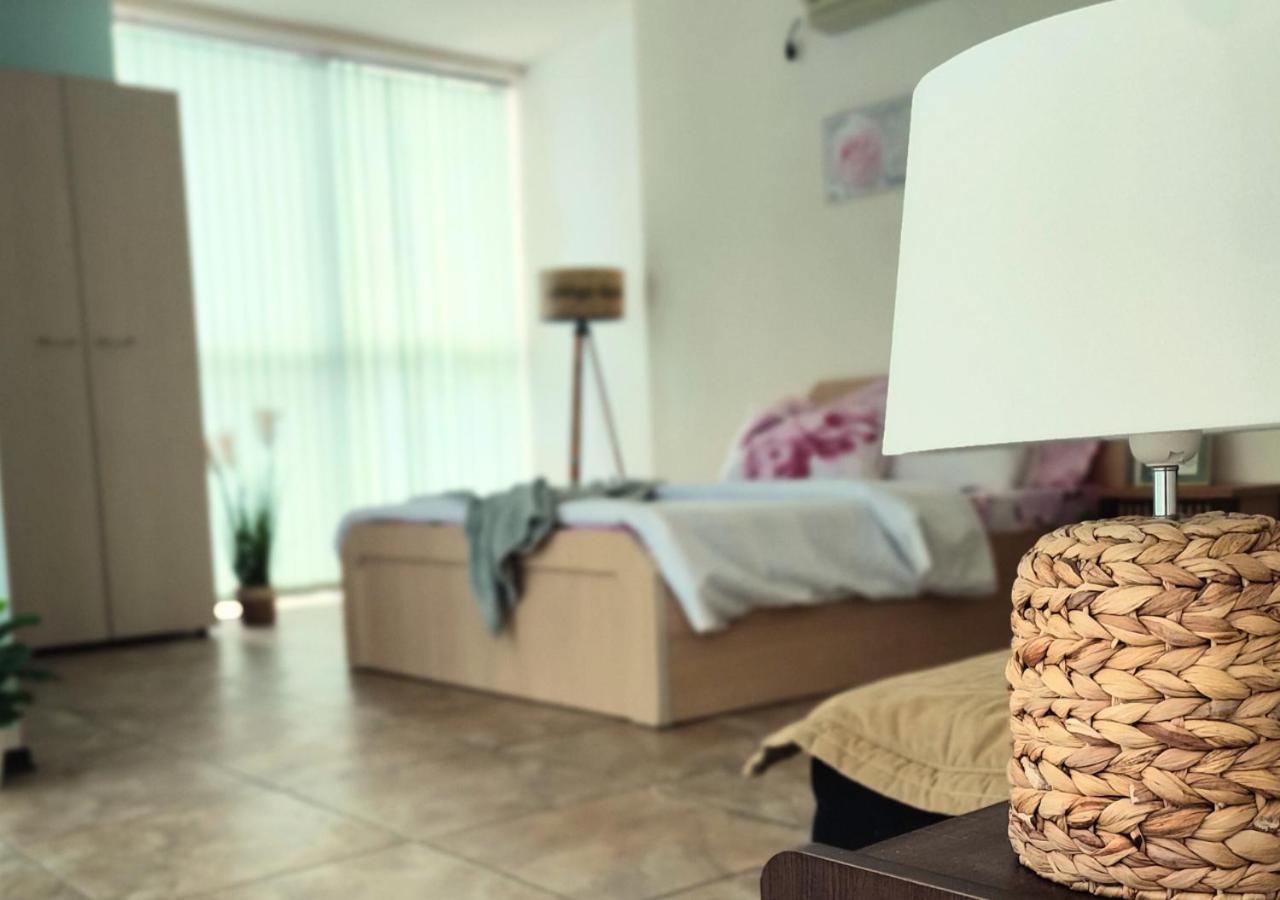 Апартамент Flame Slantschew brjag Zimmer foto
